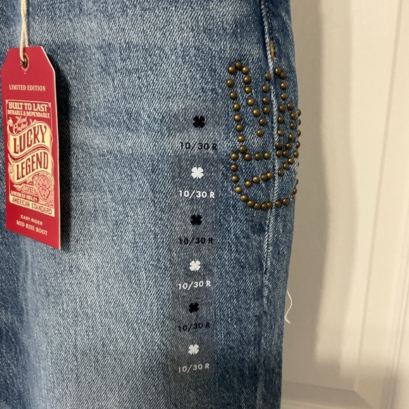 Lucky Legend - Picture 6 of 8